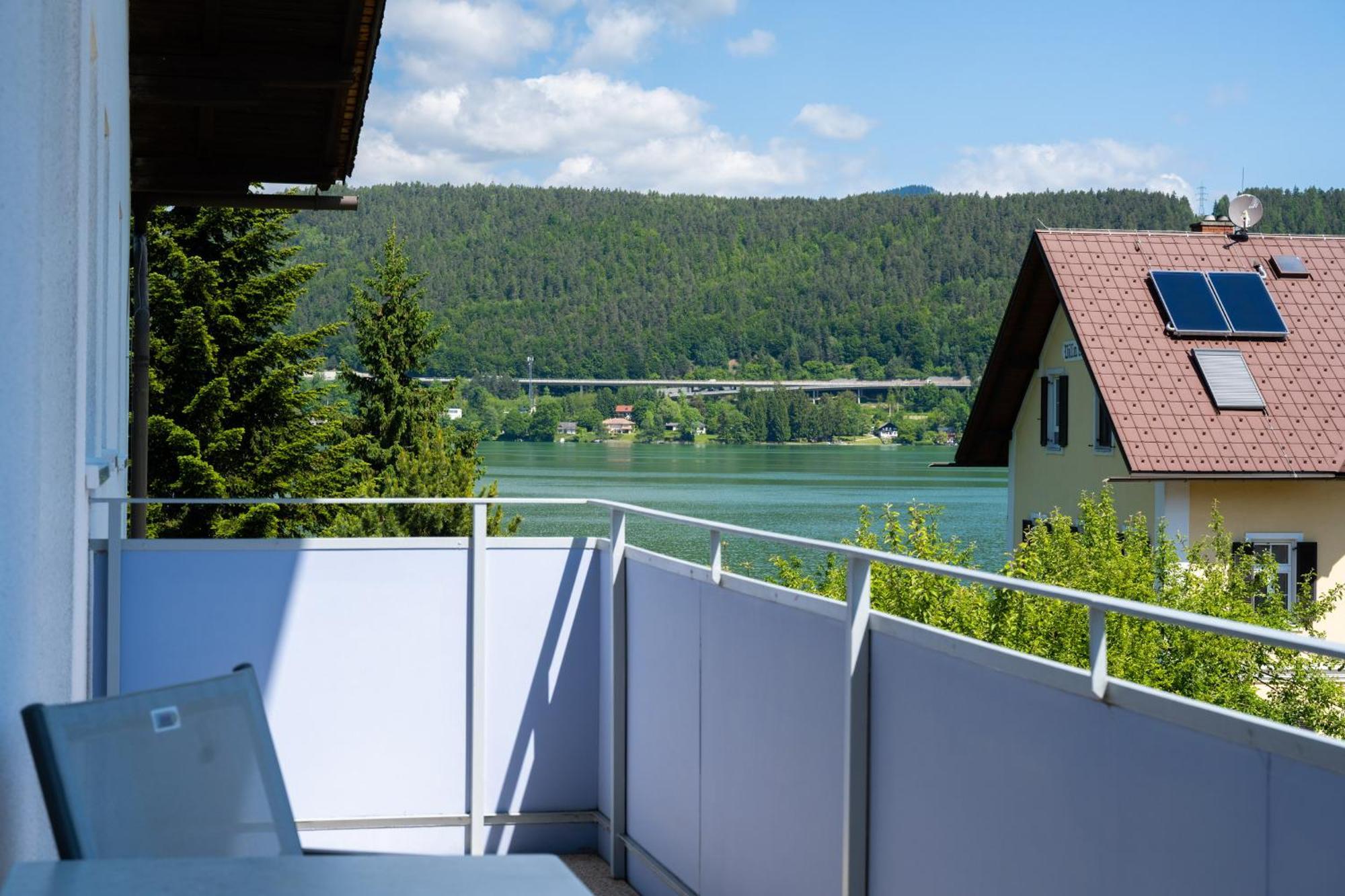 Strandhotel Schabus Фельден-ам-Вёртер-Зе Номер фото
