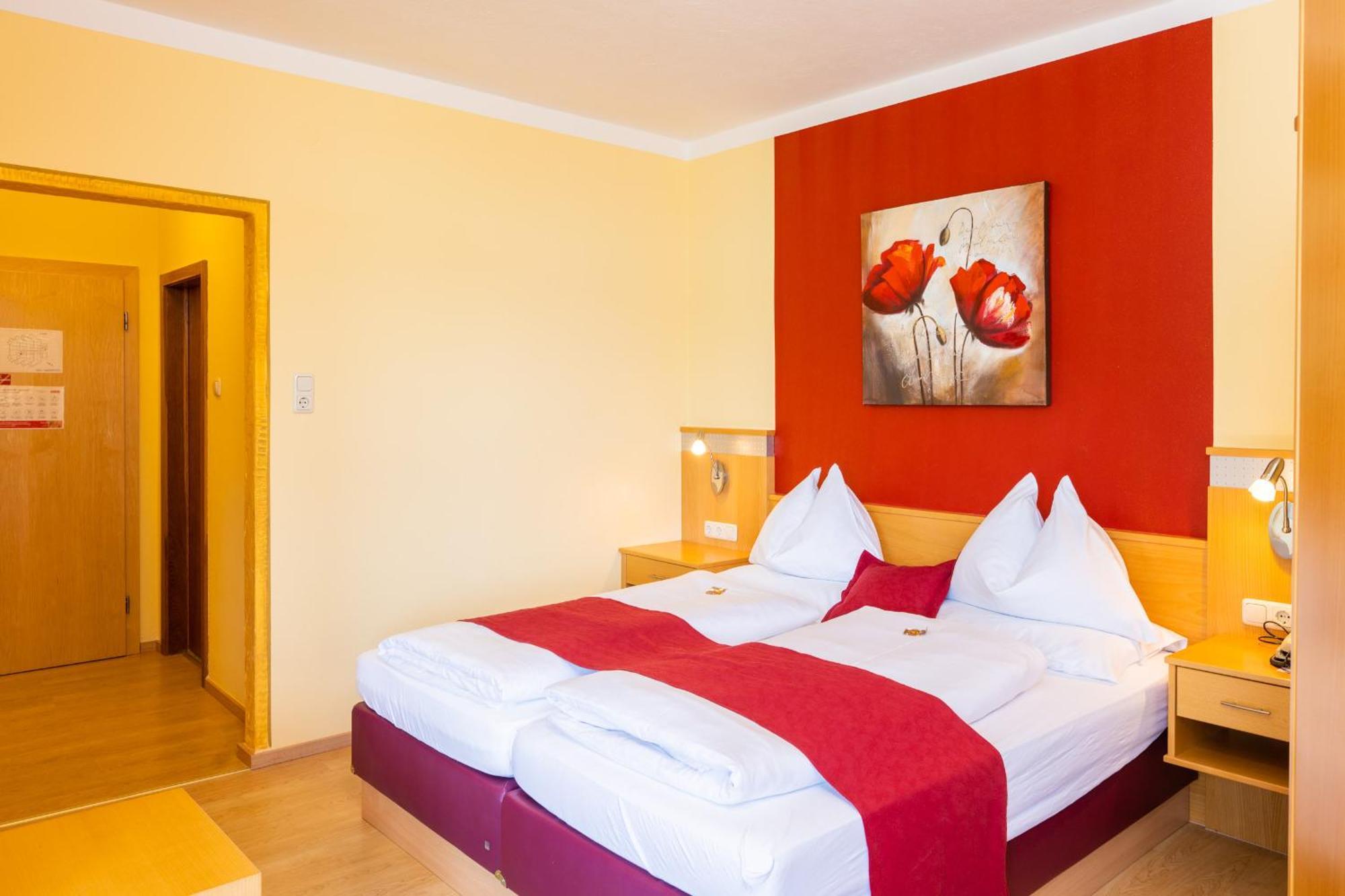 Strandhotel Schabus Фельден-ам-Вёртер-Зе Номер фото